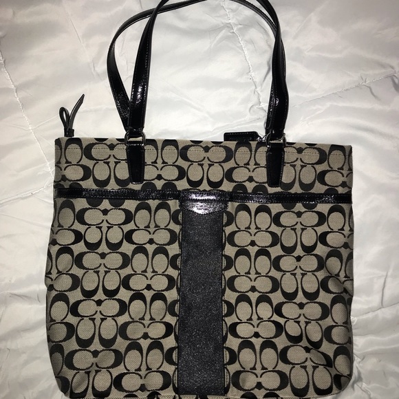 LIKE NEW! COACH Black and Grey large tote - Picture 1 of 4